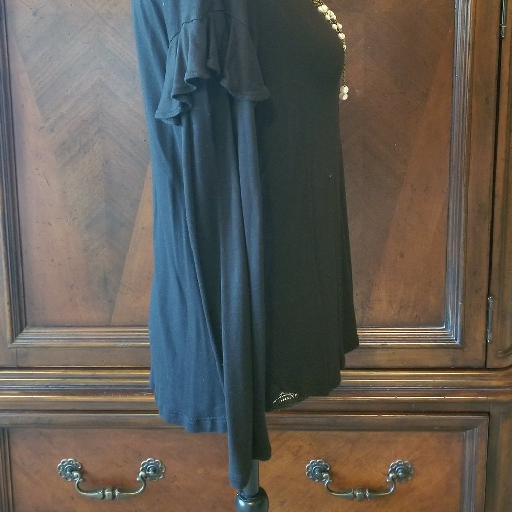 Tee with Ruffle Sleeves - Picture 4 of 5